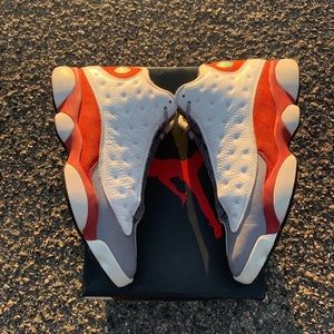 Jordan retro 13 grey toes size 10/ w rep box